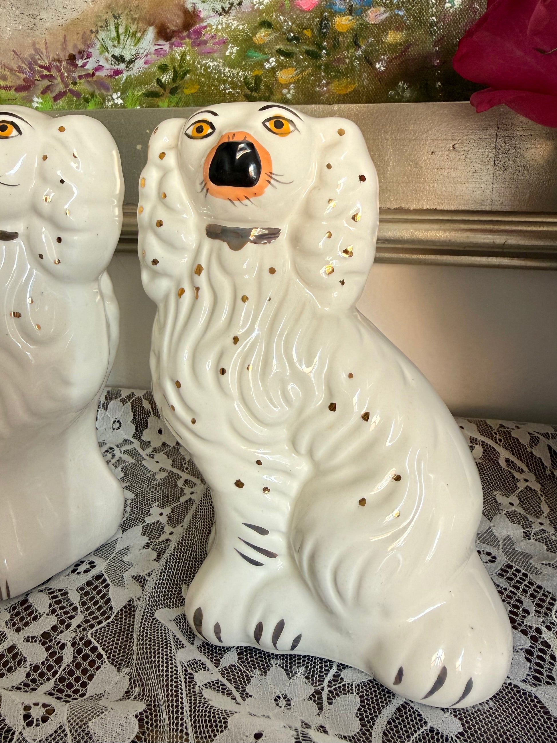 Staffordshire Spaniel Mantel Dogs