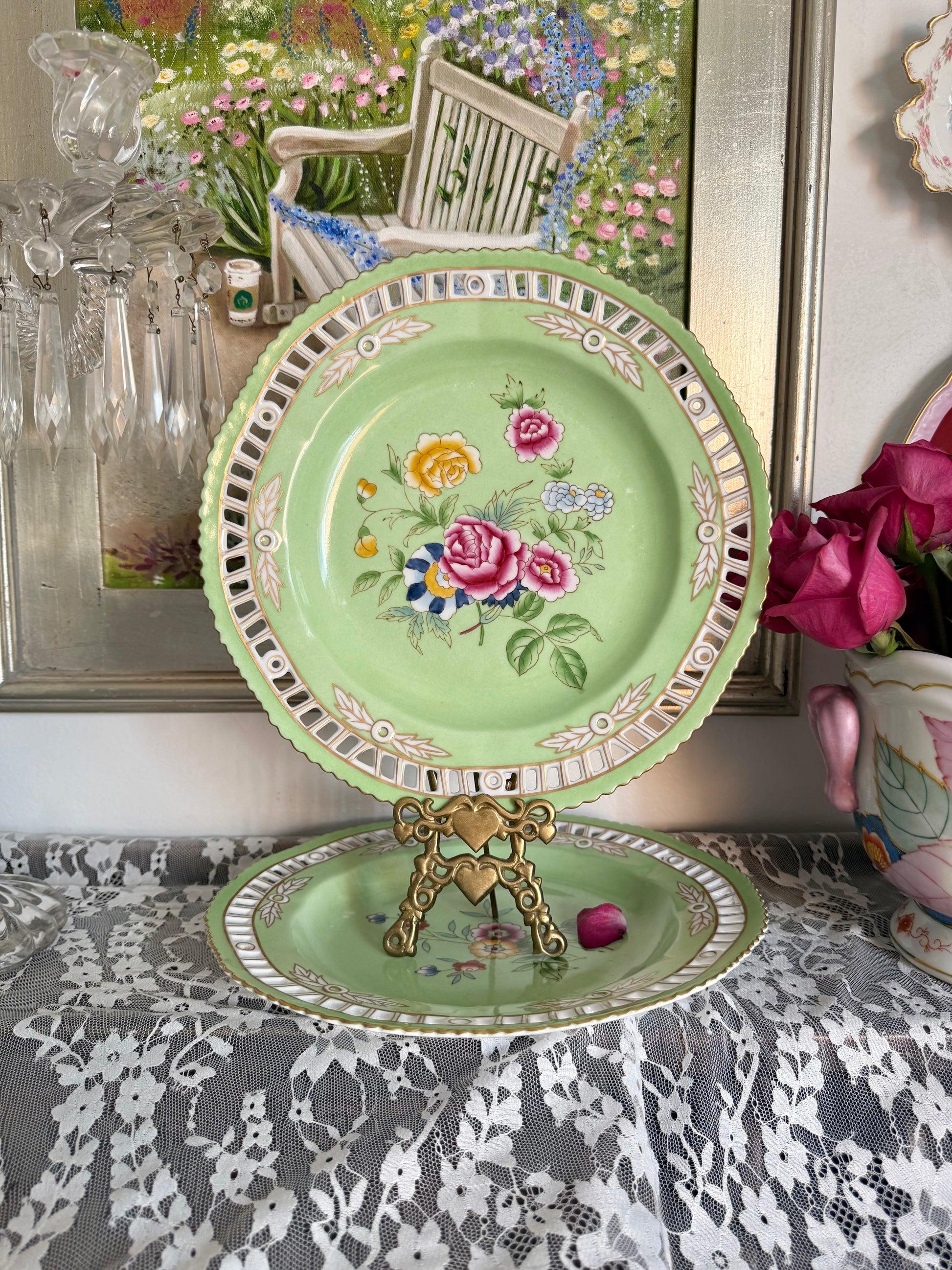 Pistachio Green Chelsea House Plate Set